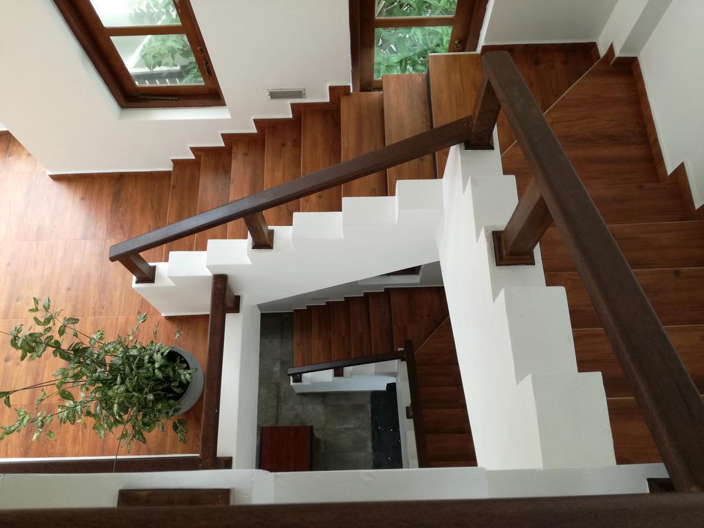 Bianco Terrace Hotel Negombo Buitenkant foto