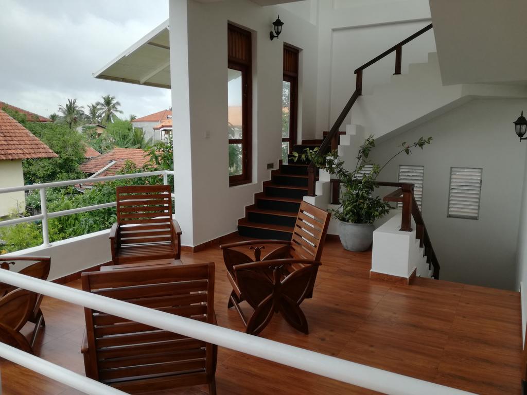 Bianco Terrace Hotel Negombo Buitenkant foto